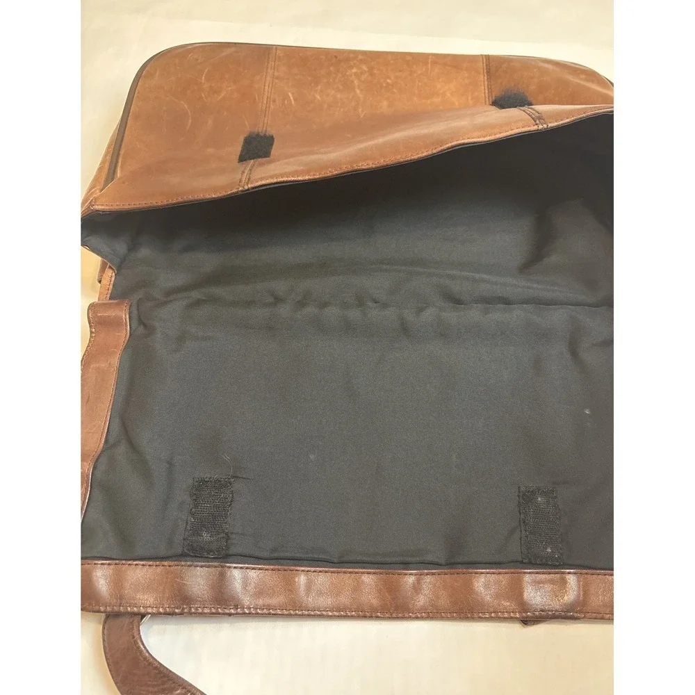 Vintage Samsonite Leather Distressed Computer Laptop Bag Business Casual